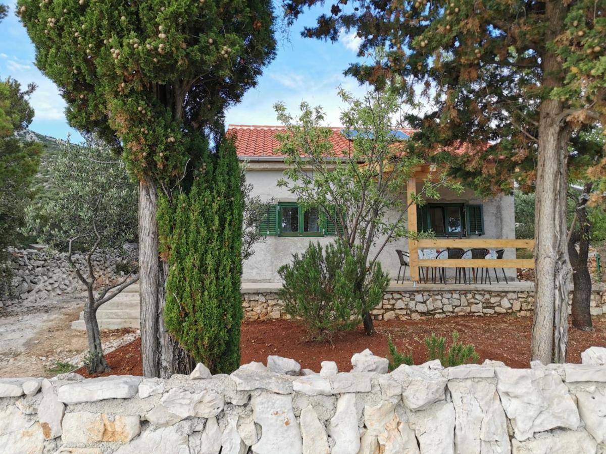 Kuca Za Odmor Obitelji Pedisic Villa Banj Ngoại thất bức ảnh